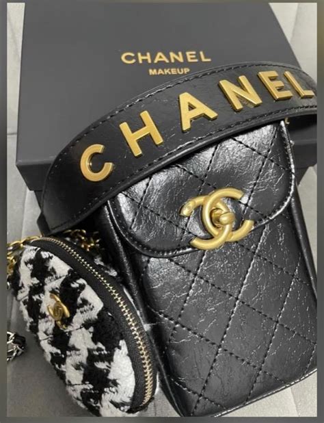 chanel makeup bag vip|chanel makeup bag vip gift.